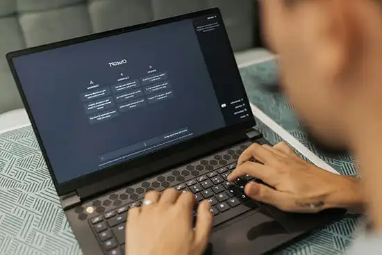 ChatGPT কী কে তৈরি করেছে এবং কিভাবে ব্যবহার করবেন